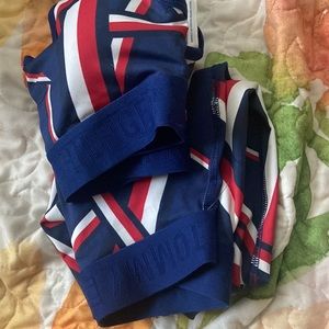 Top and bottom matching set. Both size xxs